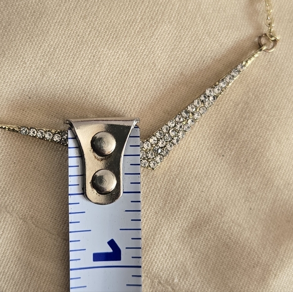 Wings Rhinestone Necklace - Picture 5 of 5